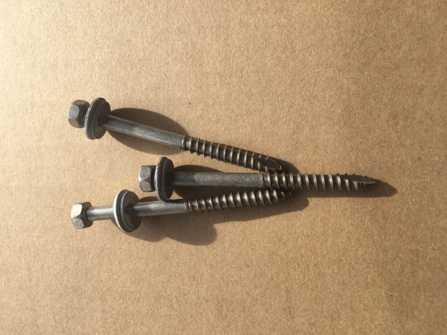 SCREW T17 HEX BONDED WASH 16MM SS 304 14-10 X 75 